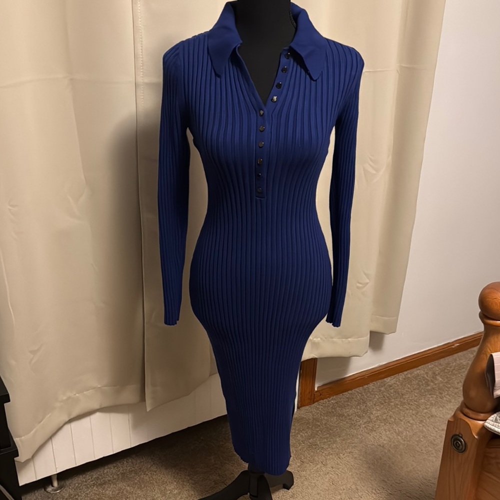 Elegant Blue Ribbed Dress